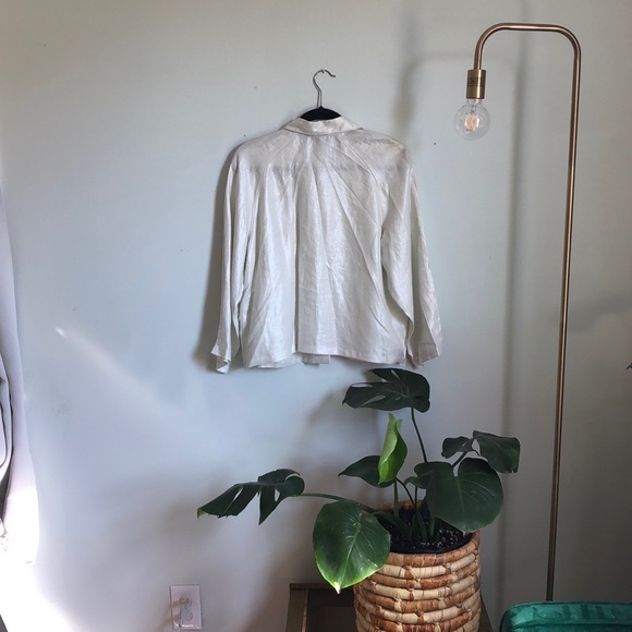 Weavz Shimmery Off White Top - Picture 1 of 5